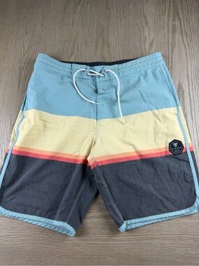 Vissla Men’s Striped Aqua Yellow Gray Boardshorts size 32. 19” length.